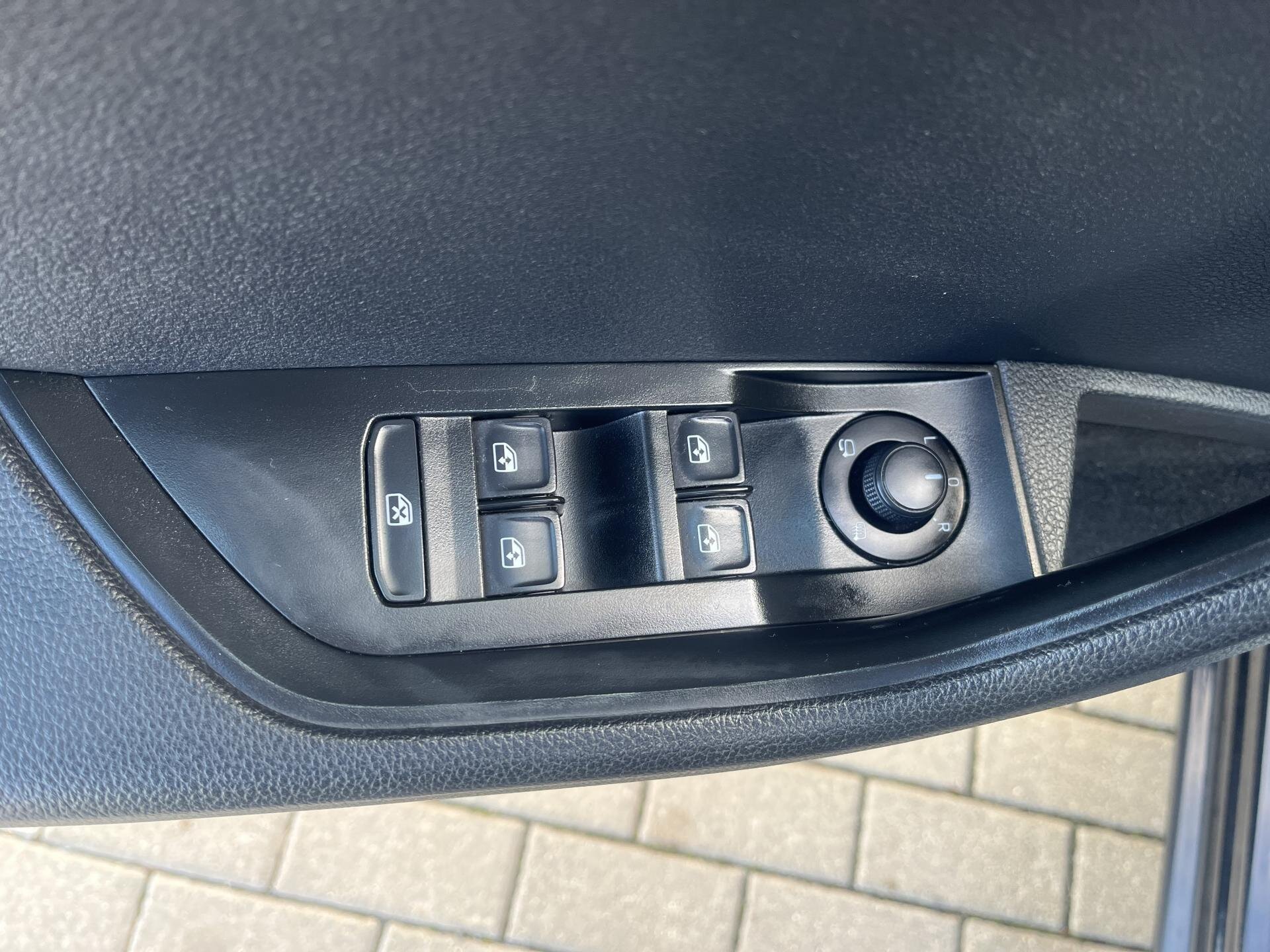 Škoda Superb Kombi 2,0 l 110 kw