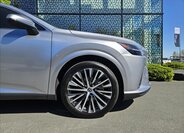 Lexus RX 350h SUV / Terénní 2,5 l 184 kw