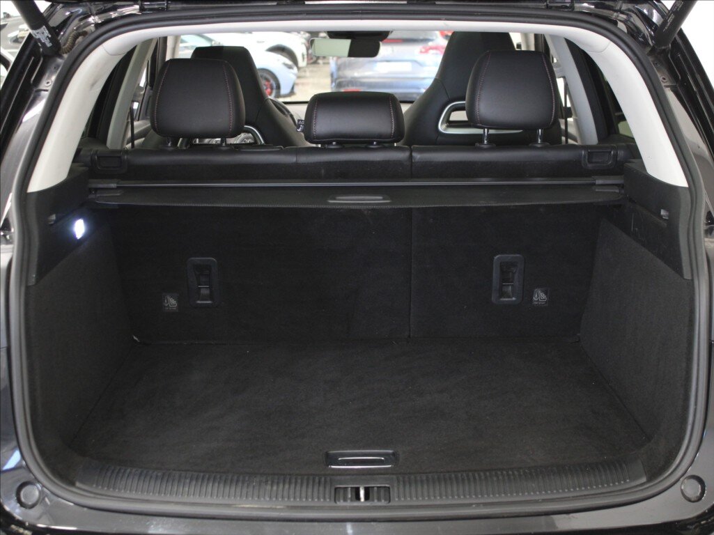 MG EHS SUV 1,5 l 190 kw