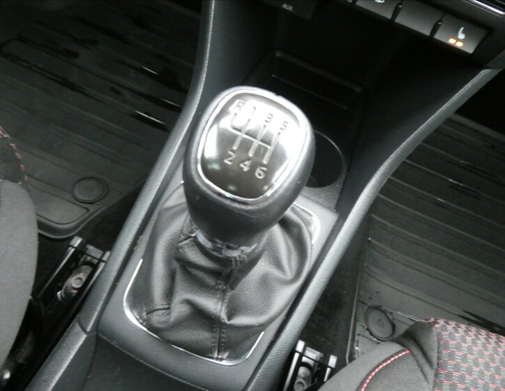 Škoda Rapid Hatchback 1,2 l 77 kw