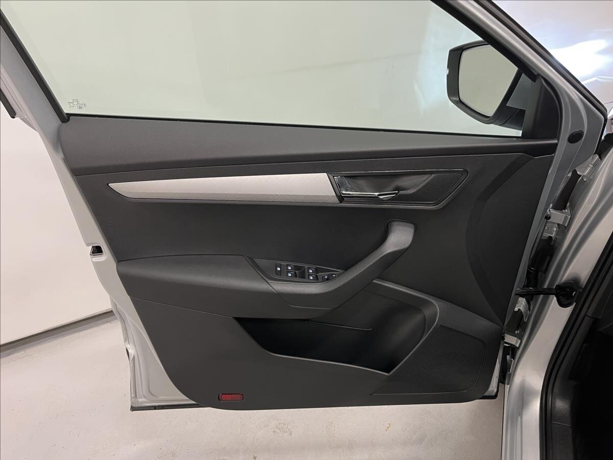 Škoda Karoq SUV 1,5 l 110 kw