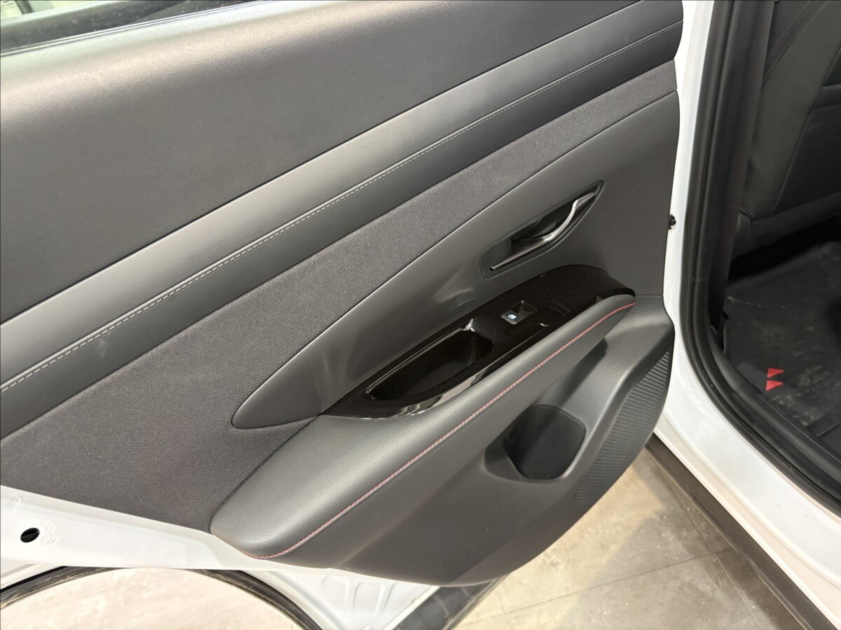 Hyundai Tucson SUV / Terénní 1,6 l 117 kw