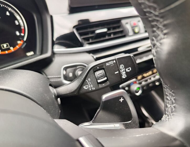 BMW X1 SUV / Terénní 2,0 l 140 kw