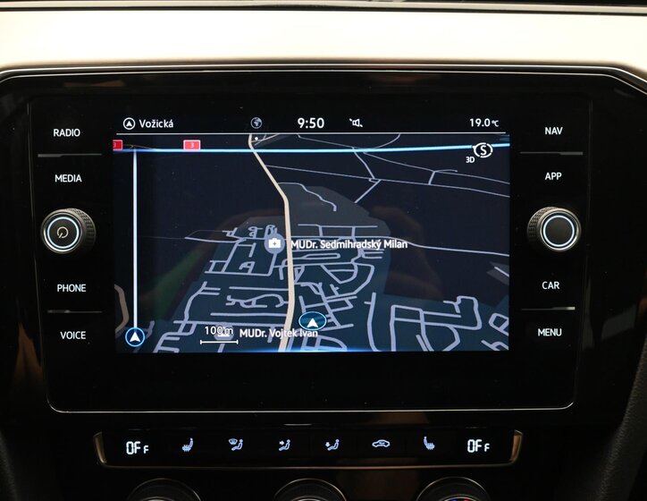 Volkswagen Passat Kombi 2,0 l 110 kw