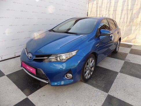 Toyota Auris Hatchback 1,8 l 73 kw