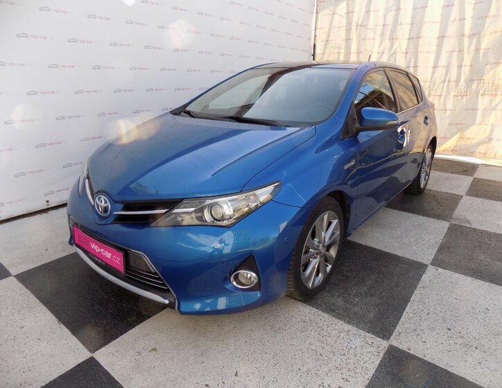 Toyota Auris Hatchback 1,8 l 73 kw