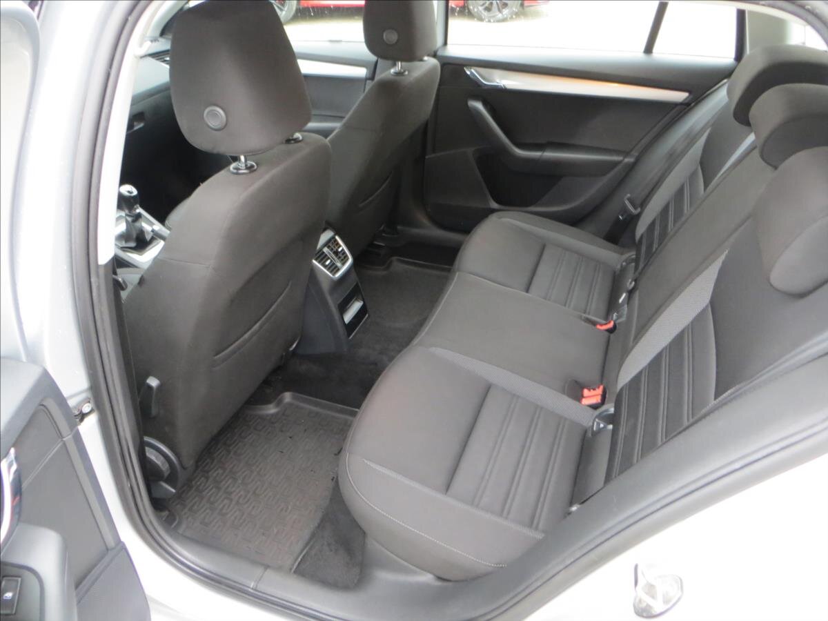 Škoda Octavia Kombi 1,6 l 85 kw