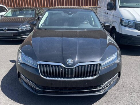 Škoda Superb Sedan / Limuzína 2,0 l 110 kw