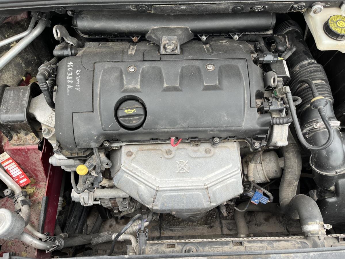 Peugeot 308 Hatchback 1,4 l 72 kw