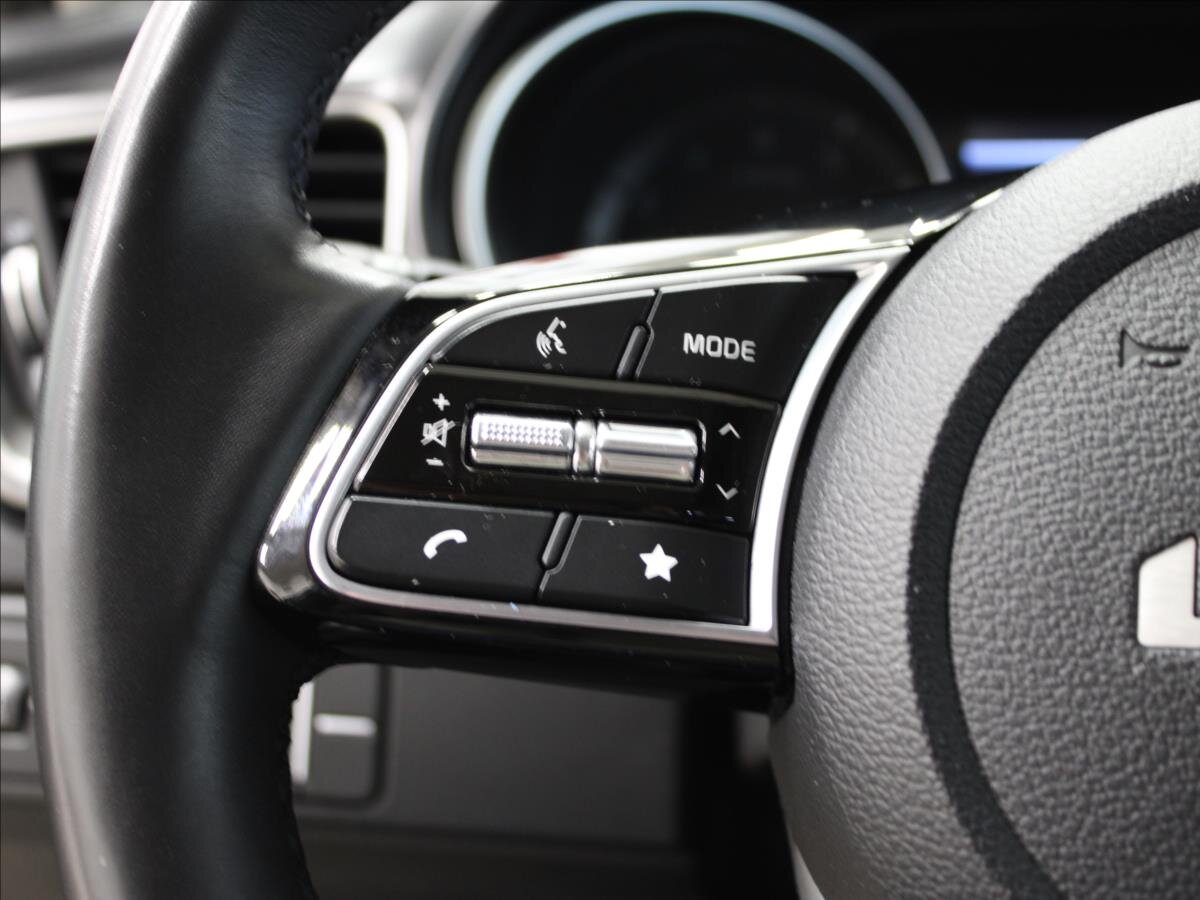 KIA Ceed Hatchback 1,5 l 117 kw