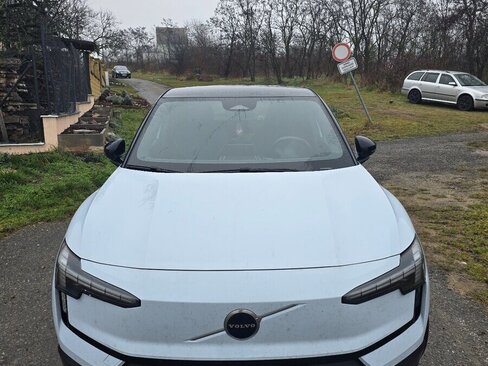 Volvo EX30 SUV 0,0 0