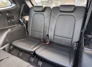 Hyundai Grand Santa Fe 16