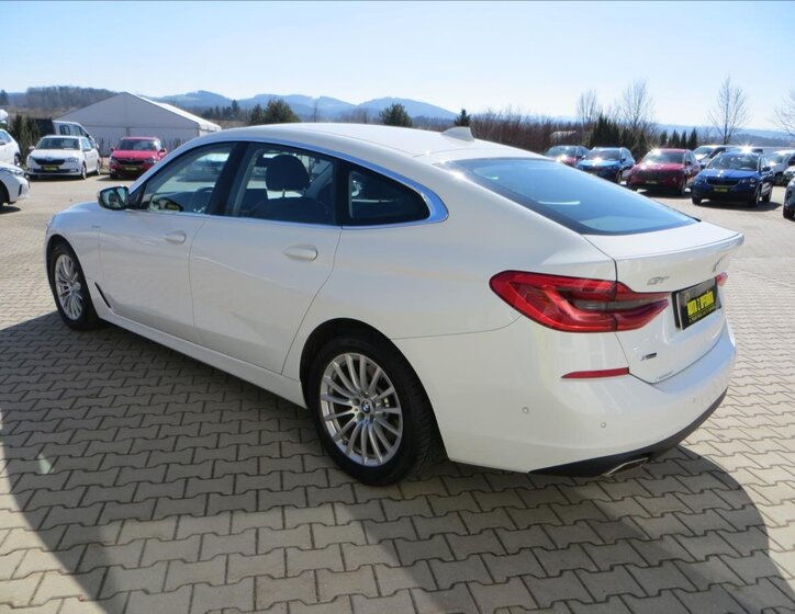 BMW Řada 6 Liftback 3,0 l 245 kw