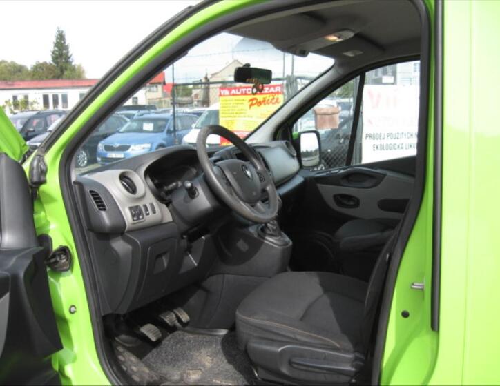 Renault Trafic 7