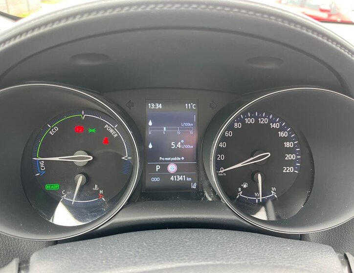 Toyota C-HR SUV / Terénní 1,8 l 72 kw