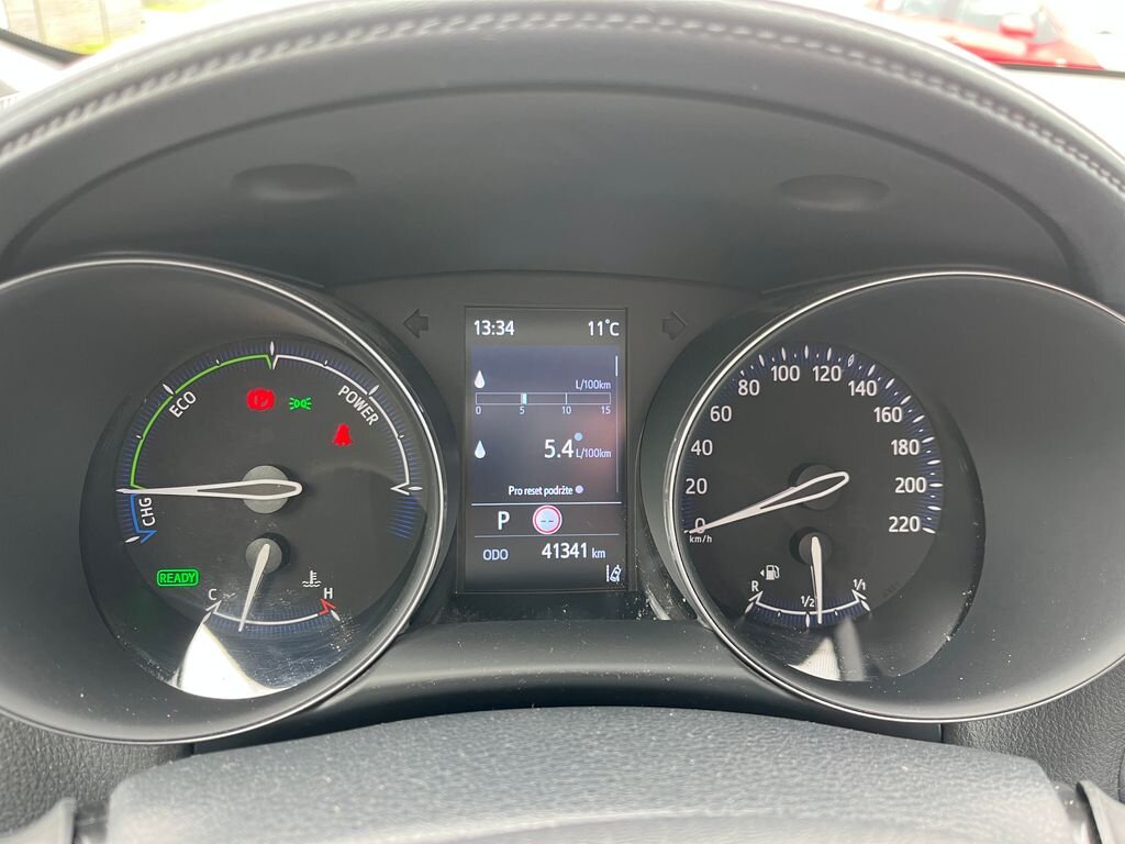 Toyota C-HR SUV / Terénní 1,8 l 72 kw