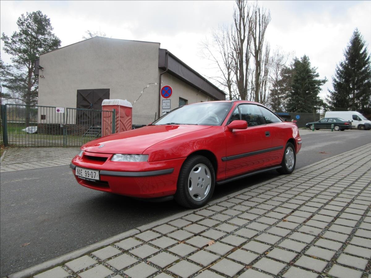 Opel Calibra Kupé 2,0 l 85 kw