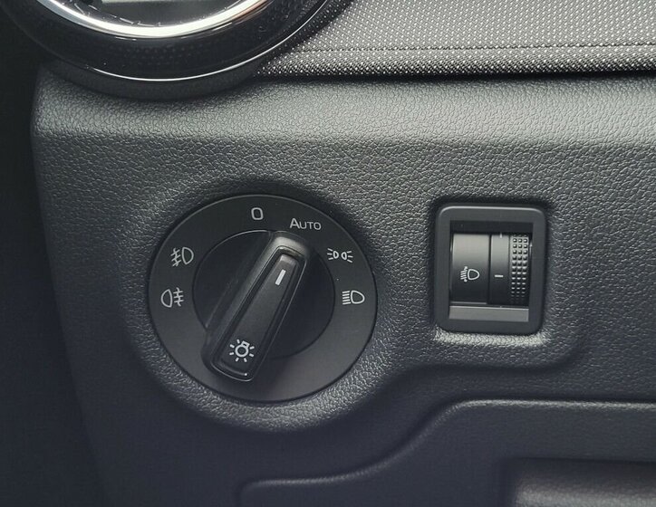 Škoda Fabia Hatchback 999,0 70 kw