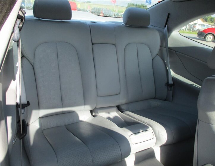Mercedes-Benz CLK Kupé 2,0 l 120 kw