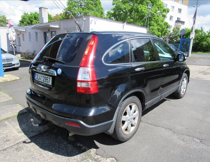 Honda CR-V SUV / Terénní 2,0 l 110 kw