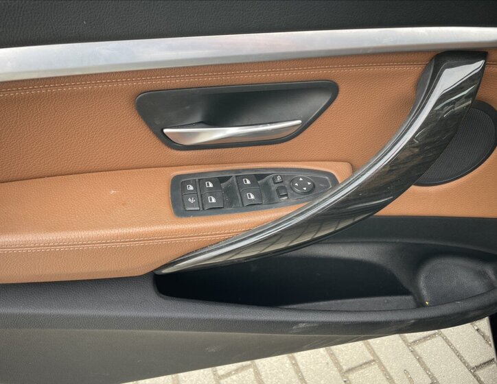 BMW Řada 3 Sedan / Limuzína 3,0 l 225 kw