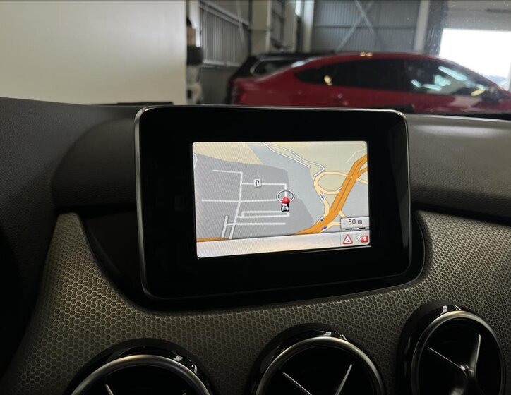 Mercedes-Benz Třídy B 9