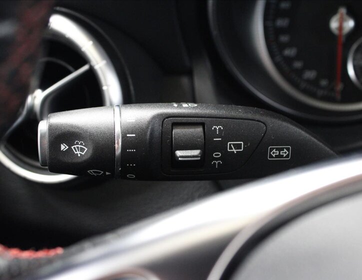 Mercedes-Benz CLA 20