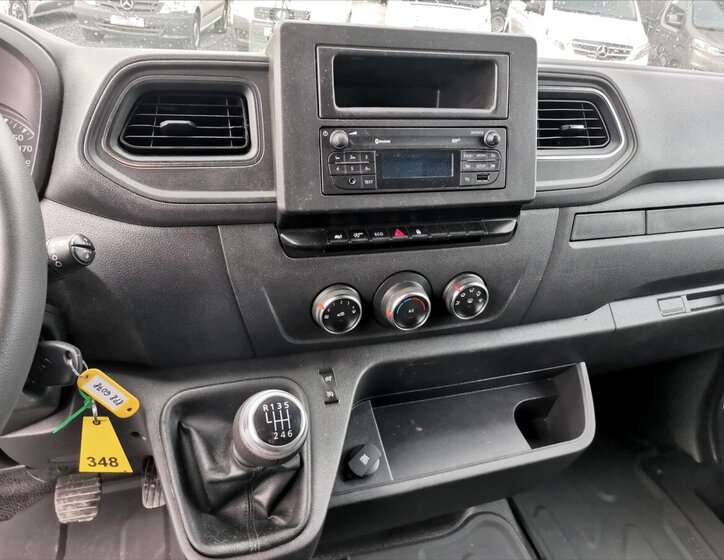 Renault Master Valník 2,3 l 120 kw