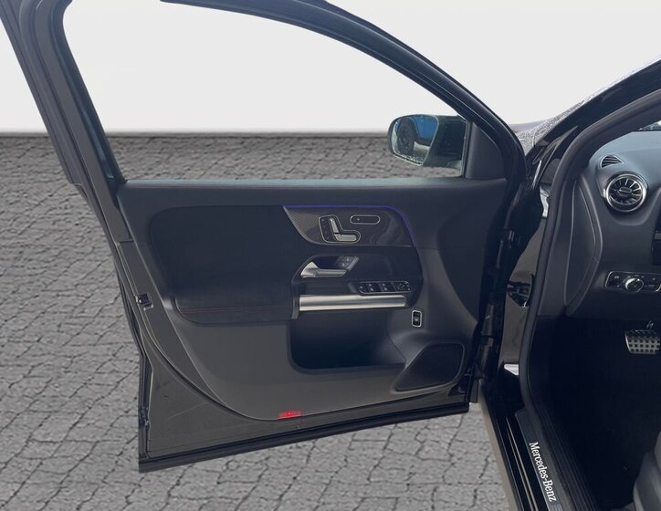 Mercedes-Benz GLA SUV 2,0 l 110 kw