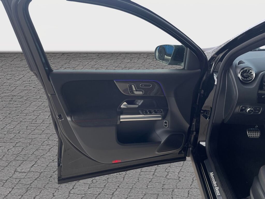 Mercedes-Benz GLA SUV 2,0 l 110 kw