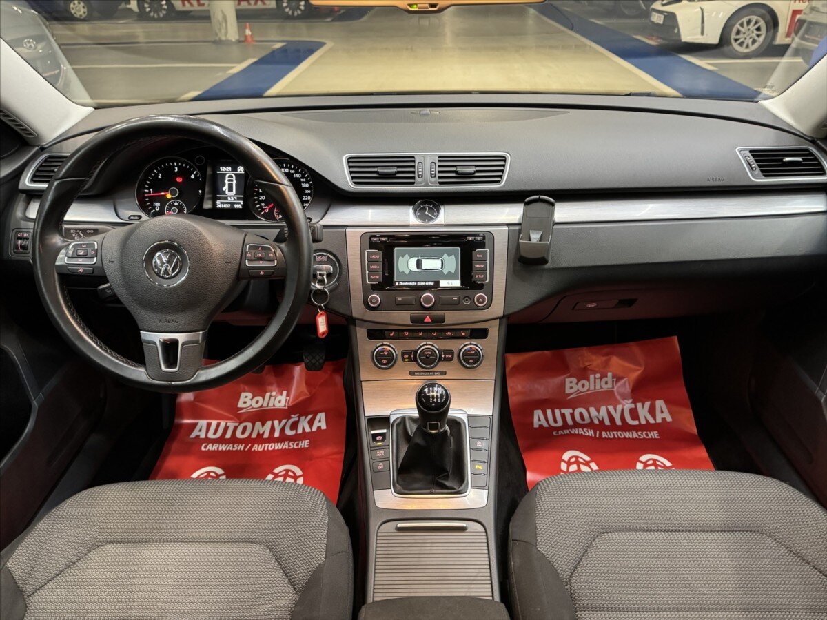 Volkswagen Passat Kombi 2,0 l 103 kw