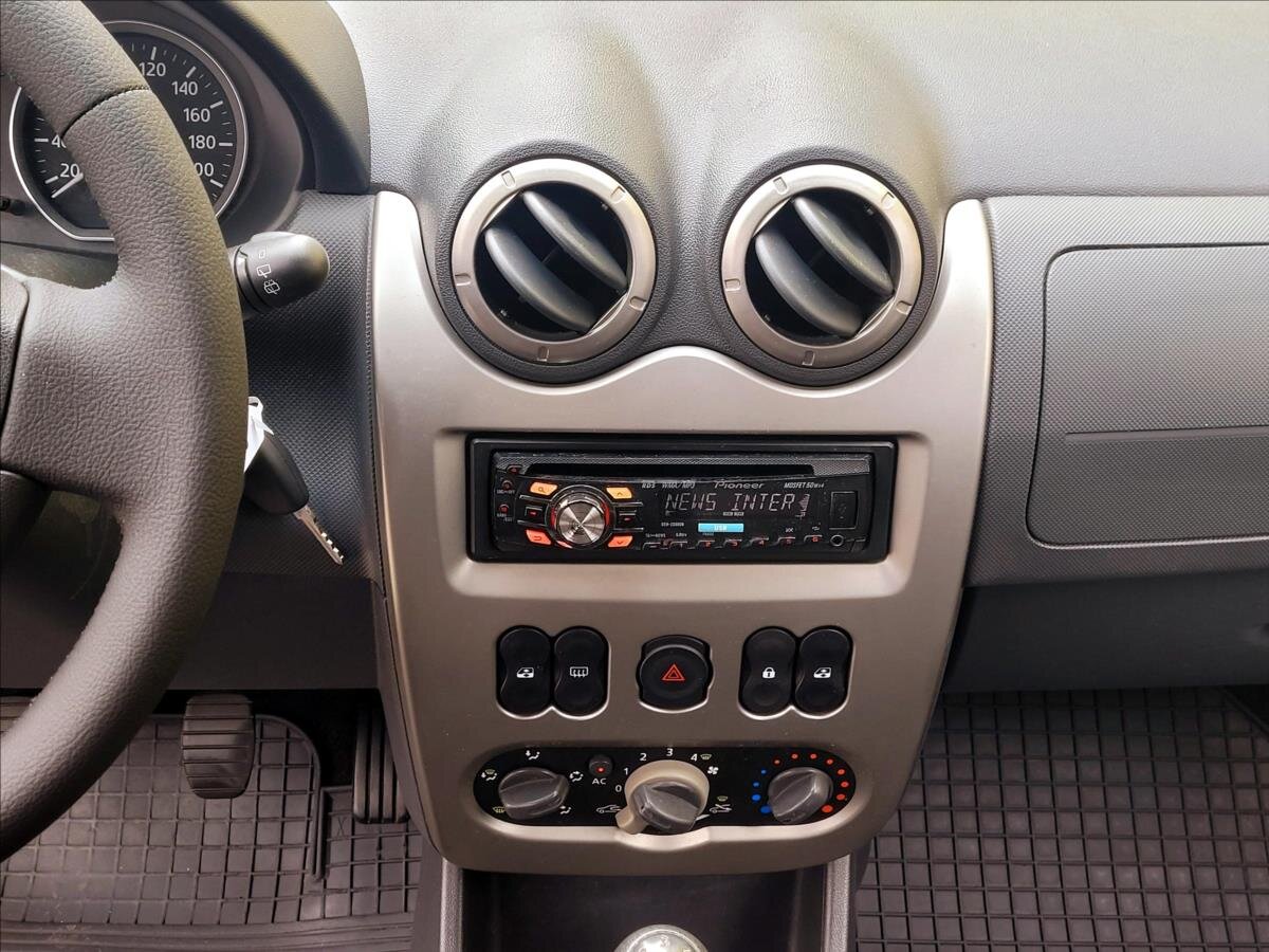 Dacia Sandero Hatchback 1,6 l 62 kw