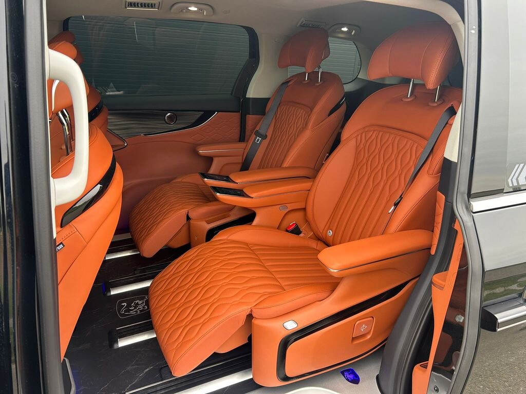 Dongfeng Ostatní MPV 1,5 l 255 kw