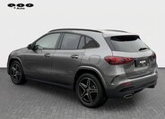 Mercedes-Benz GLA 3