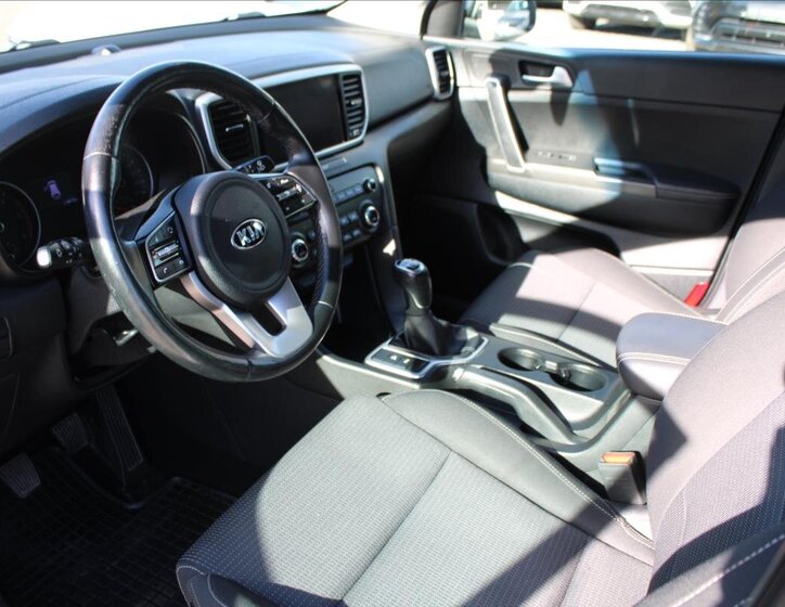 KIA Sportage SUV 1,6 l 100 kw
