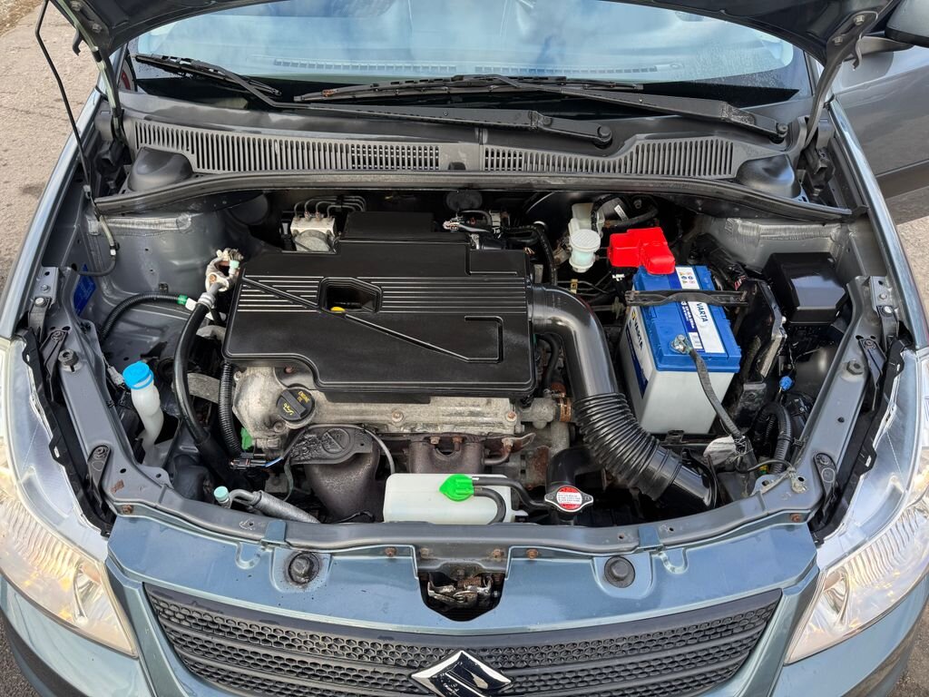 Suzuki SX4 Hatchback 1,6 l 79 kw