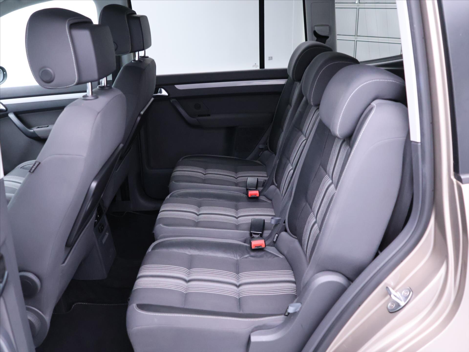 Volkswagen Touran MPV 1,4 l 103 kw