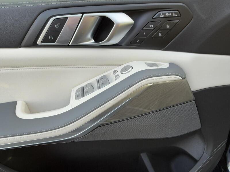 BMW X7 SUV 3,0 l 250 kw