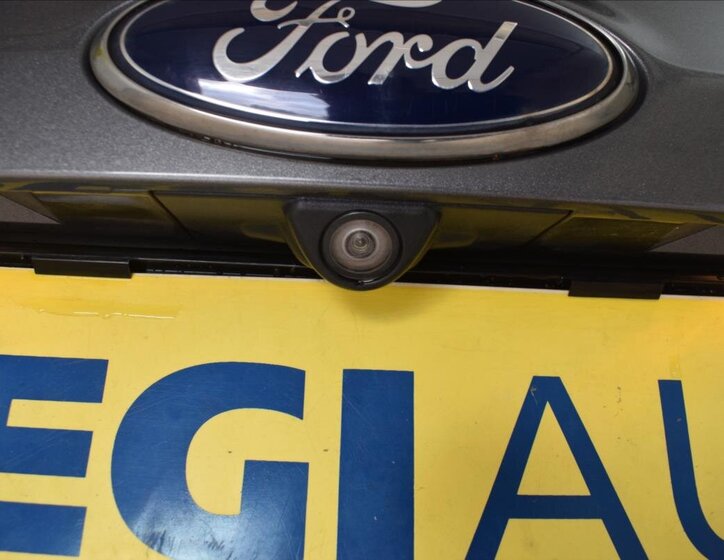 Ford Kuga SUV 2,0 l 120 kw