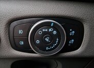 Ford Transit Kombi 2,0 l 96 kw