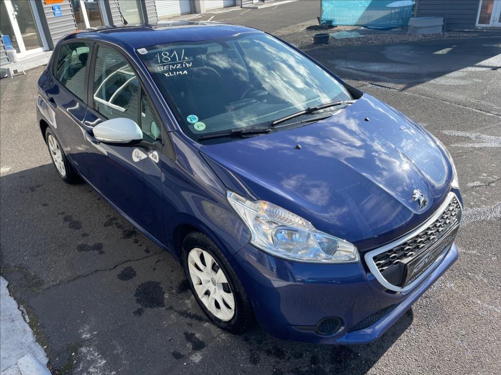 Peugeot 208 Hatchback 999,0 50 kw