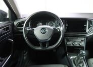 Volkswagen T-Roc 16