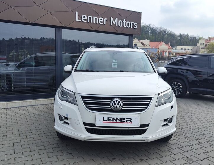 Volkswagen Tiguan SUV / Terénní 2,0 l 125 kw