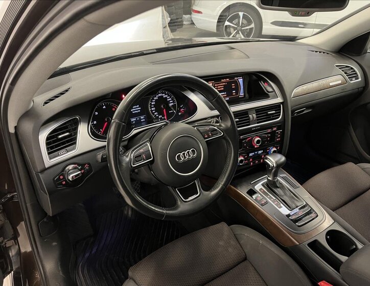 Audi A4 Allroad Kombi 2,0 l 130 kw