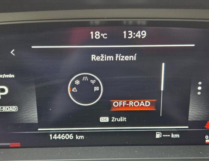 Nissan Qashqai SUV / Terénní 1,3 l 116 kw