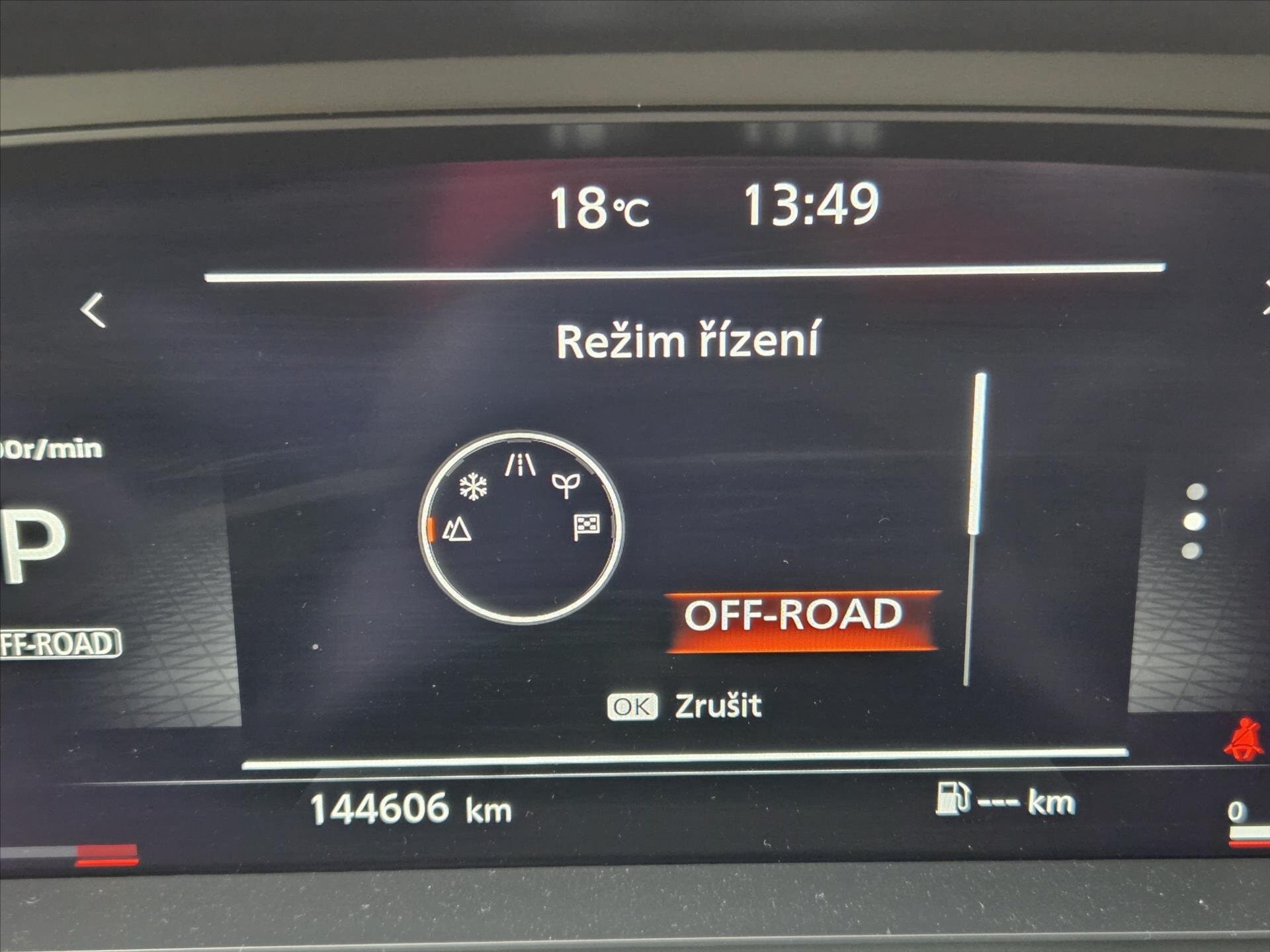 Nissan Qashqai SUV / Terénní 1,3 l 116 kw