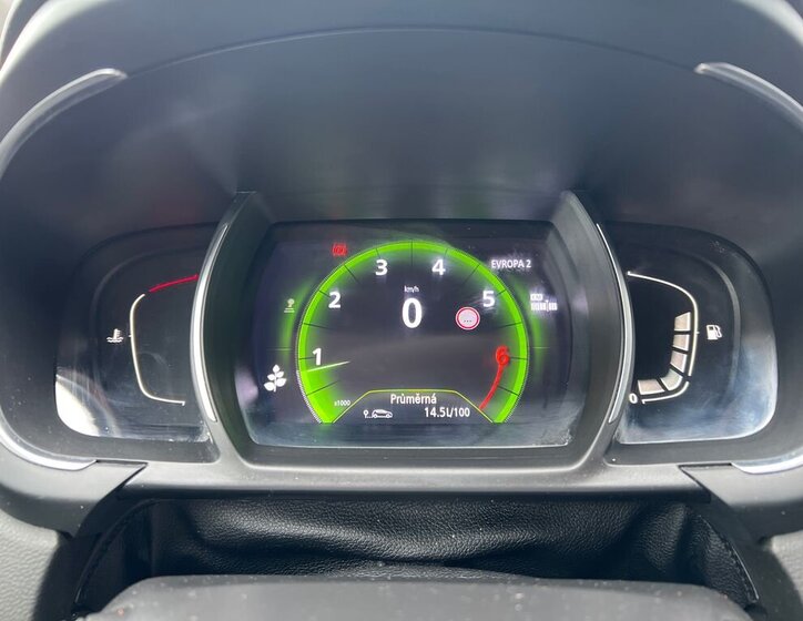 Renault Grand Scénic 10