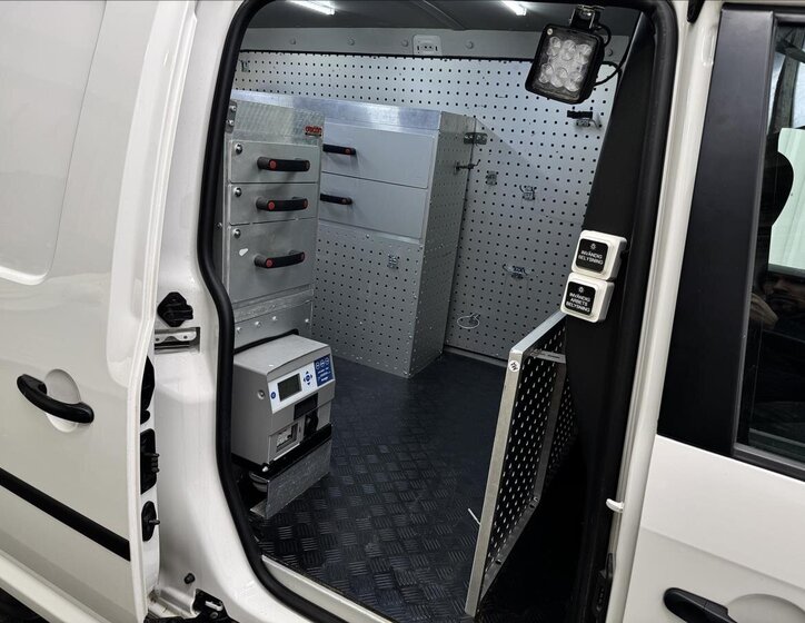 Volkswagen Caddy Ostatní 1,4 l 81 kw