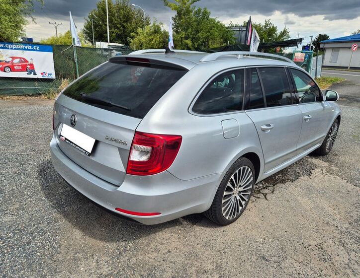 Škoda Superb 5