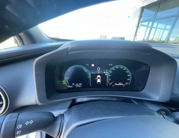 Toyota C-HR SUV / Terénní 2,0 l 112 kw